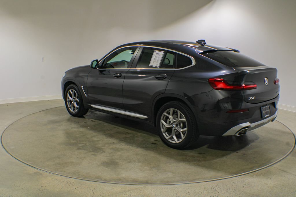 Used 2023 Gray BMW xDrive30i image 4
