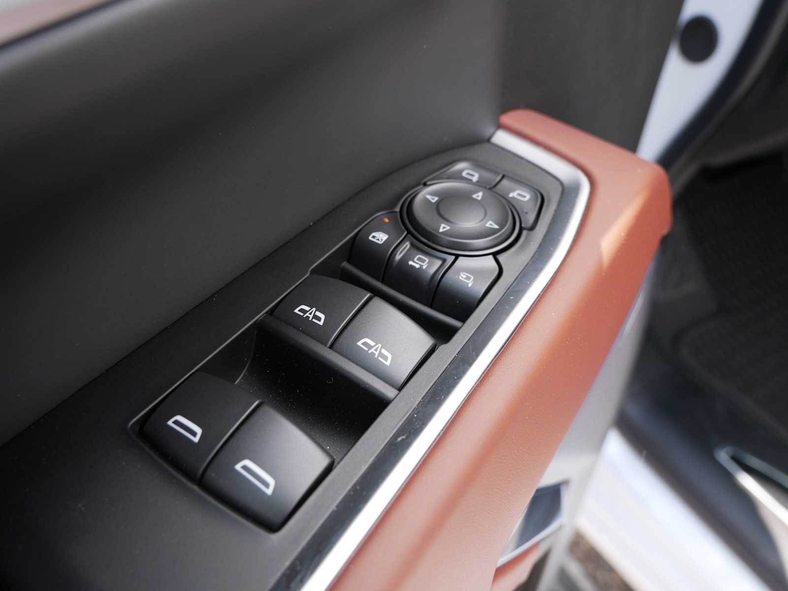 2026 GMC Sierra 3500HD Denali Ultimate - Photo 16
