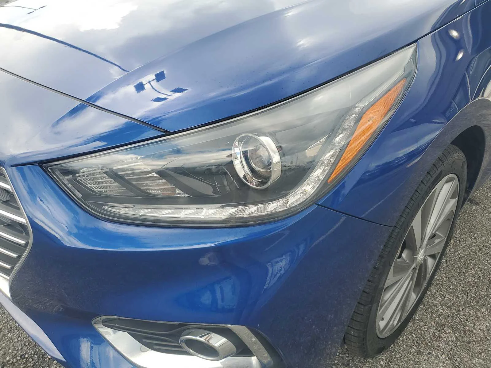 Used 2022  Hyundai Limited image 13