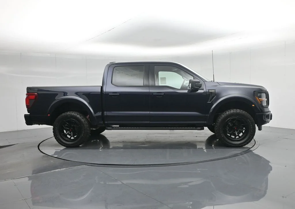 New 2025 Antimatter Blue Metallic Ford XLT image 30