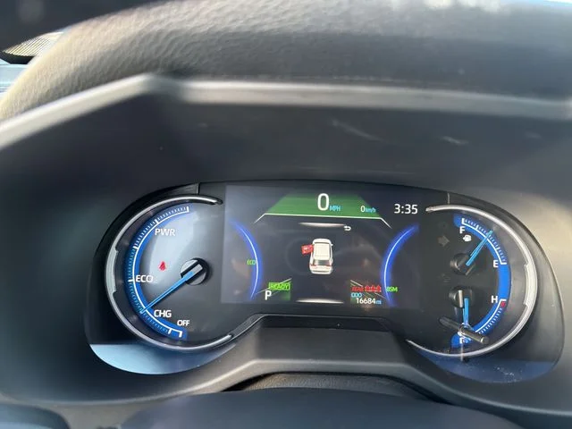2024 Toyota RAV4 XLE Premium - Photo 12