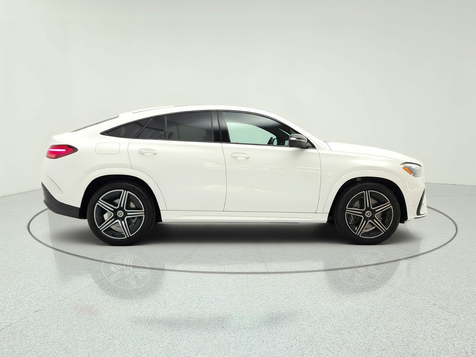 Certified Used 2026 Polar White Mercedes-Benz GLE 450 4MATIC® Coupe image 4
