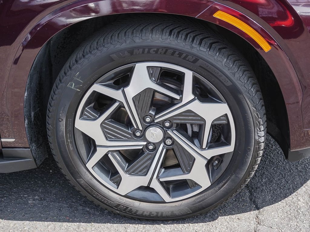 Used 2022 Red Hyundai Calligraphy image 9