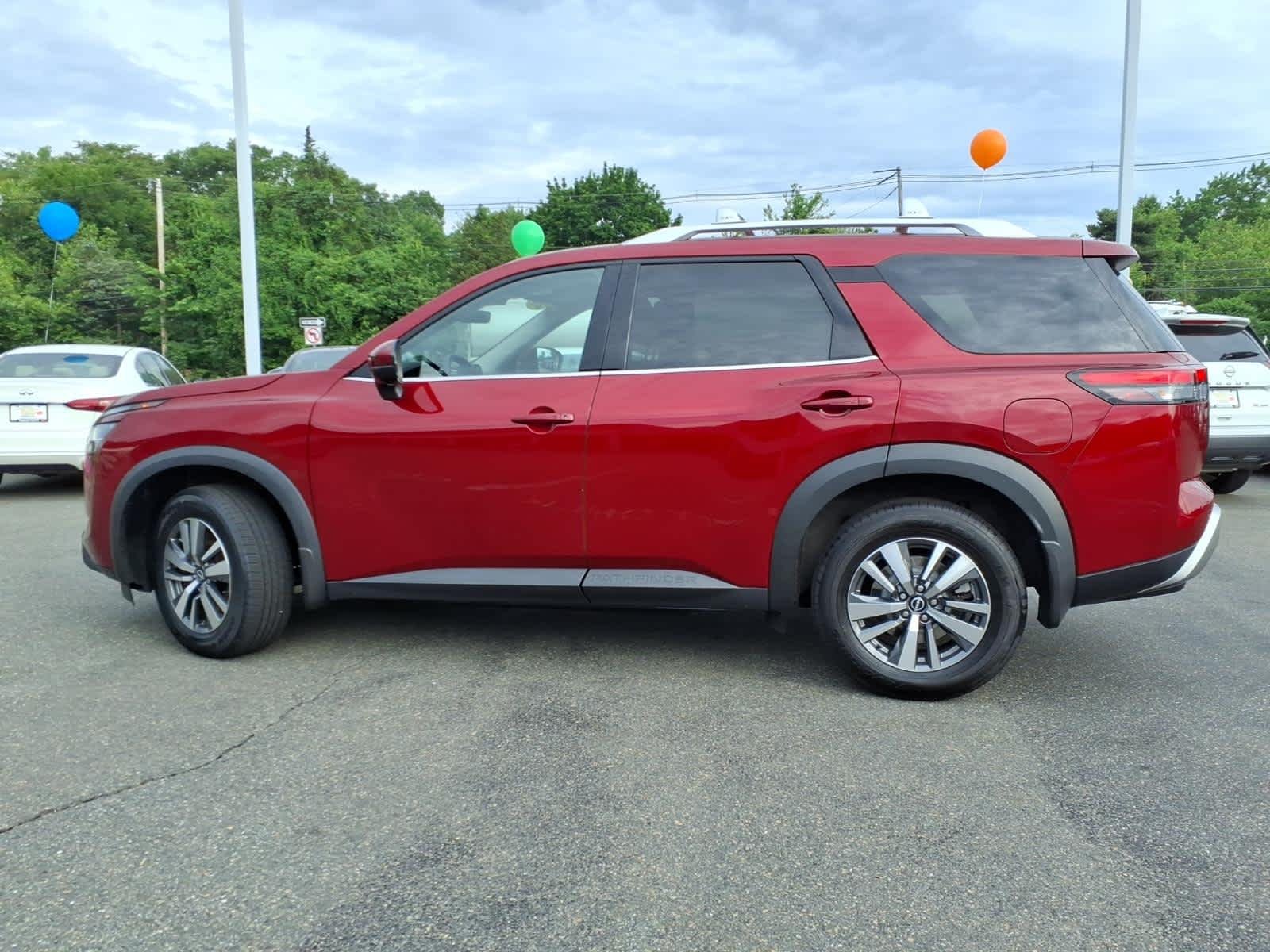 Certified Used 2024 Scarlet Ember Tintcoat Nissan SL image 8