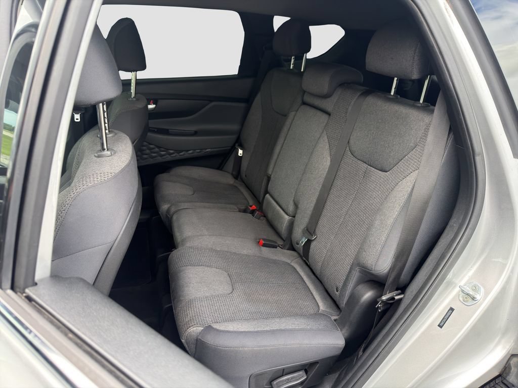 Used 2022 Silver Hyundai SEL image 13