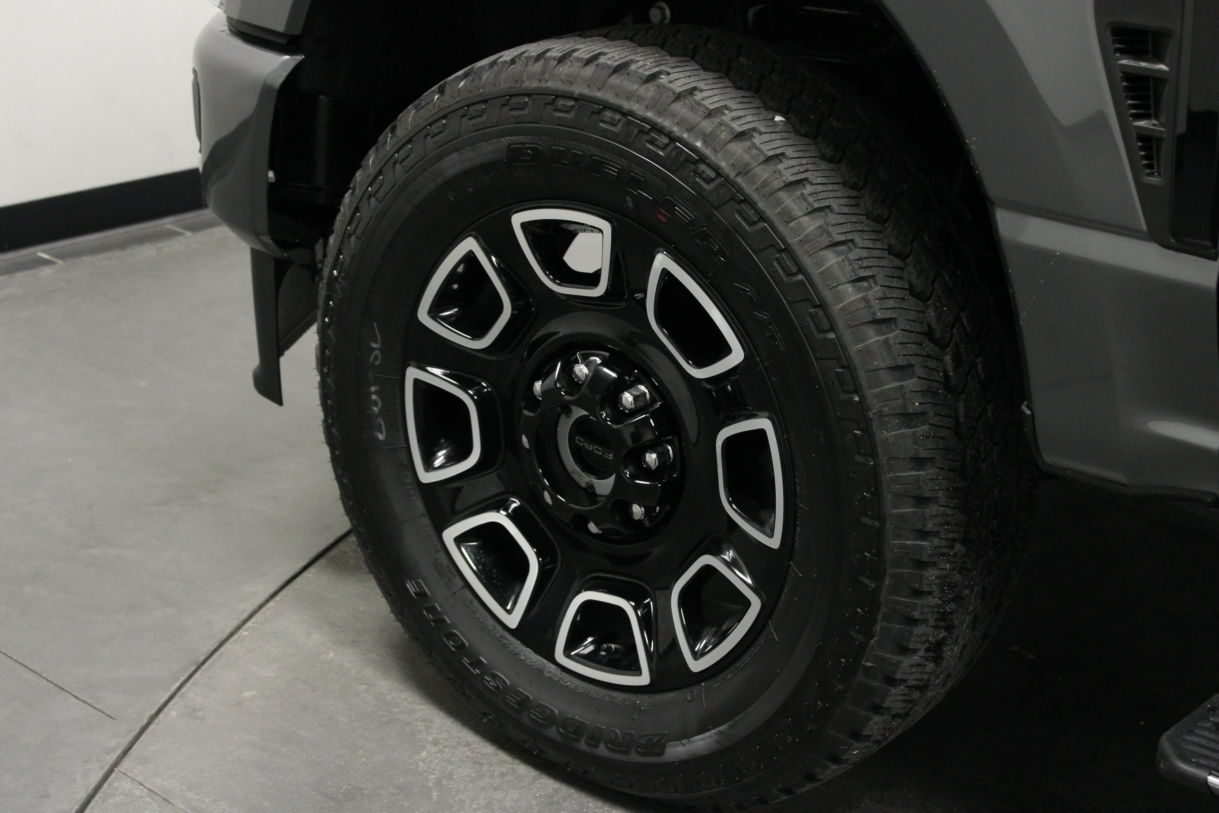 New 2026 Carbonized Gray Metallic Ford F-250® Platinum® image 10