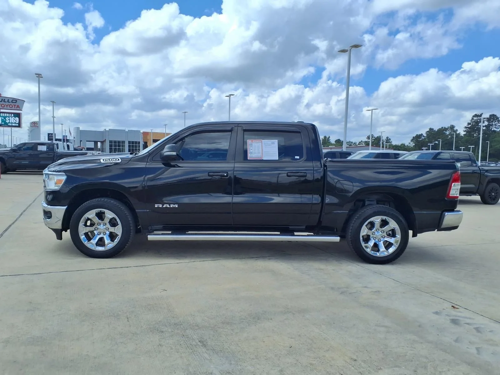 Used 2021 Black Ram Big Horn/Lone Star image 8