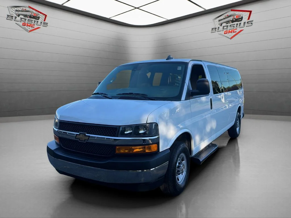 2025 Chevrolet Express Passenger