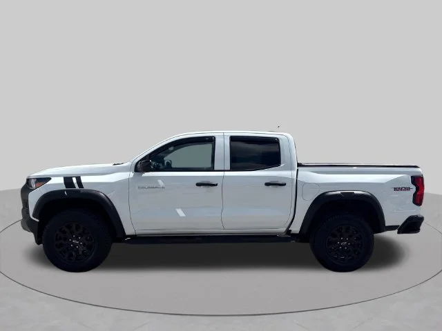 Used 2023 White Chevrolet Trail Boss image 2