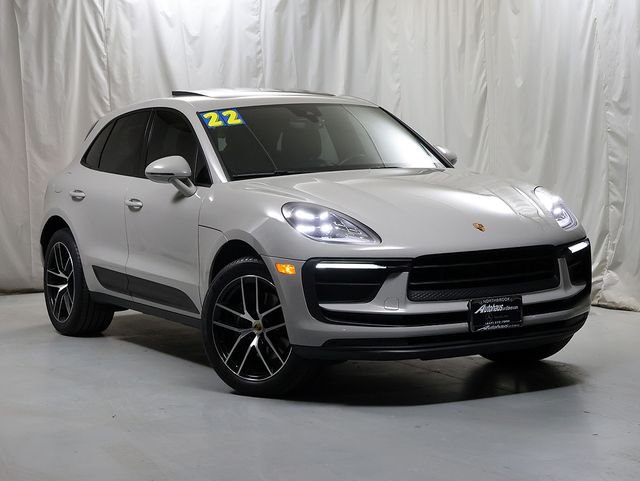 2022 Porsche Macan Base