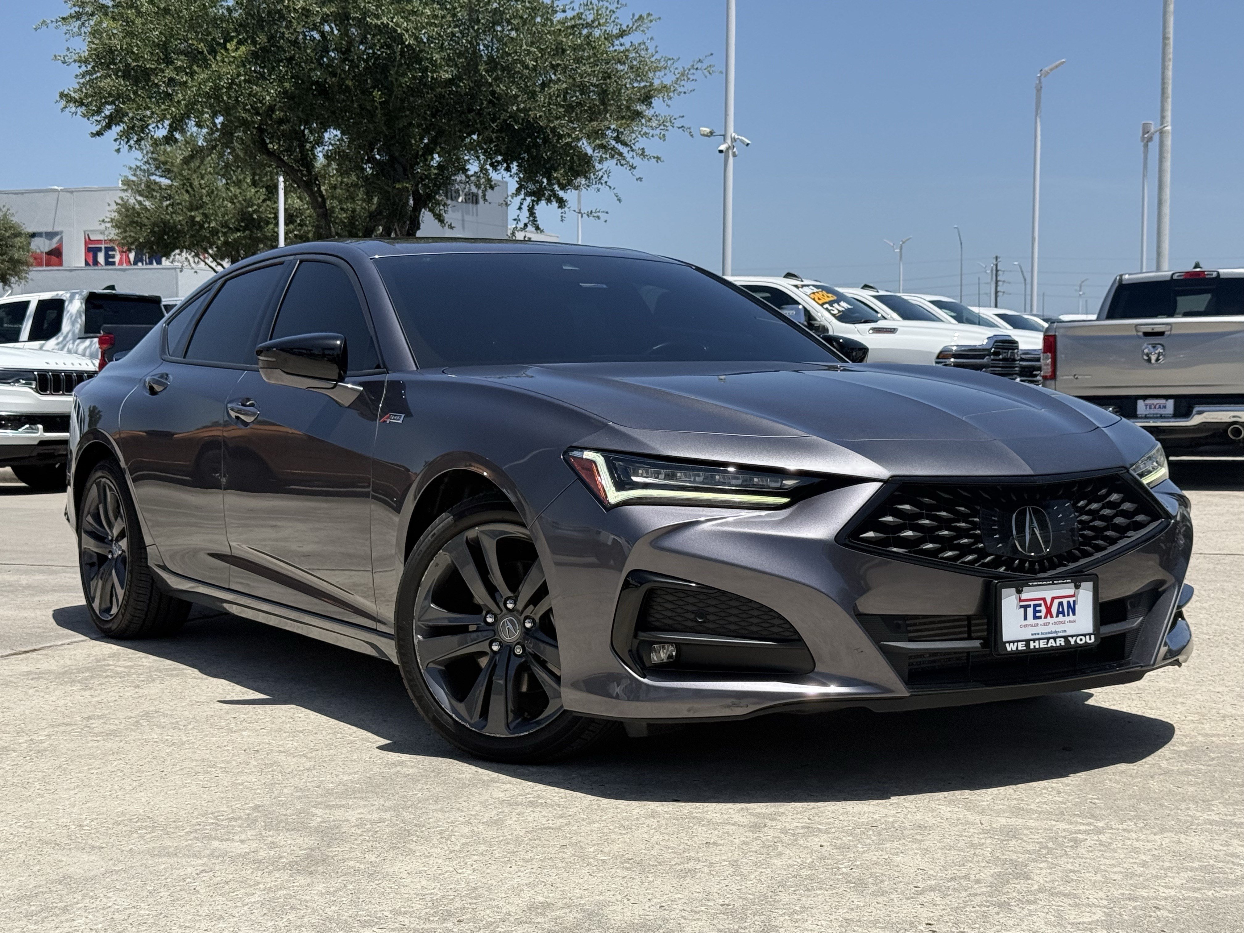 Used 2022 Black Acura  image 2