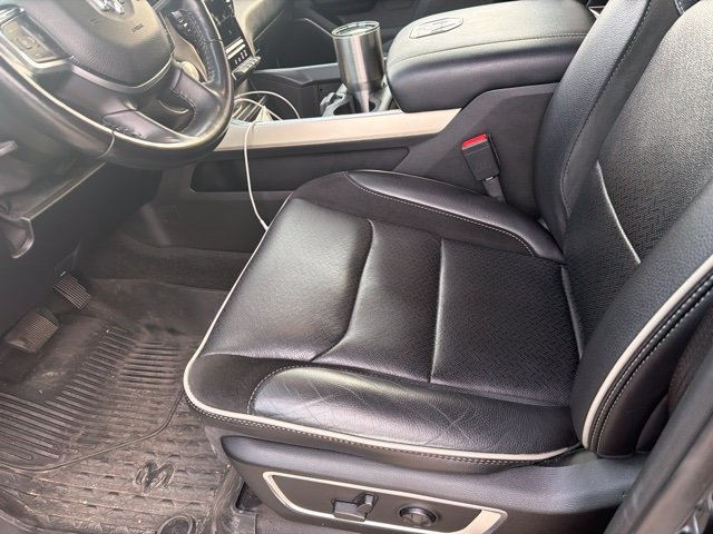 Used 2021 Black Ram Laramie image 6