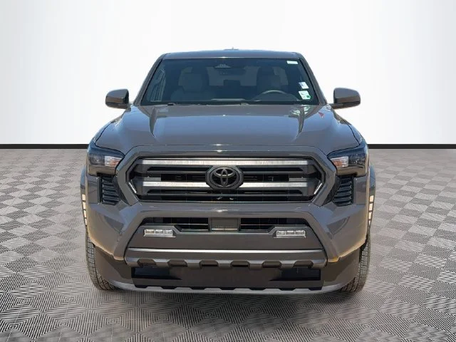Certified Used 2024  Toyota SR5 image 2