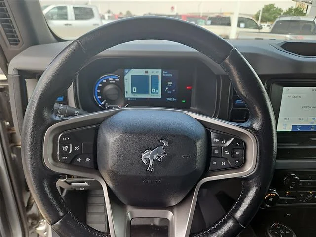 Used 2021 Iconic Silver Metallic Ford Black Diamond 4x4 image 14