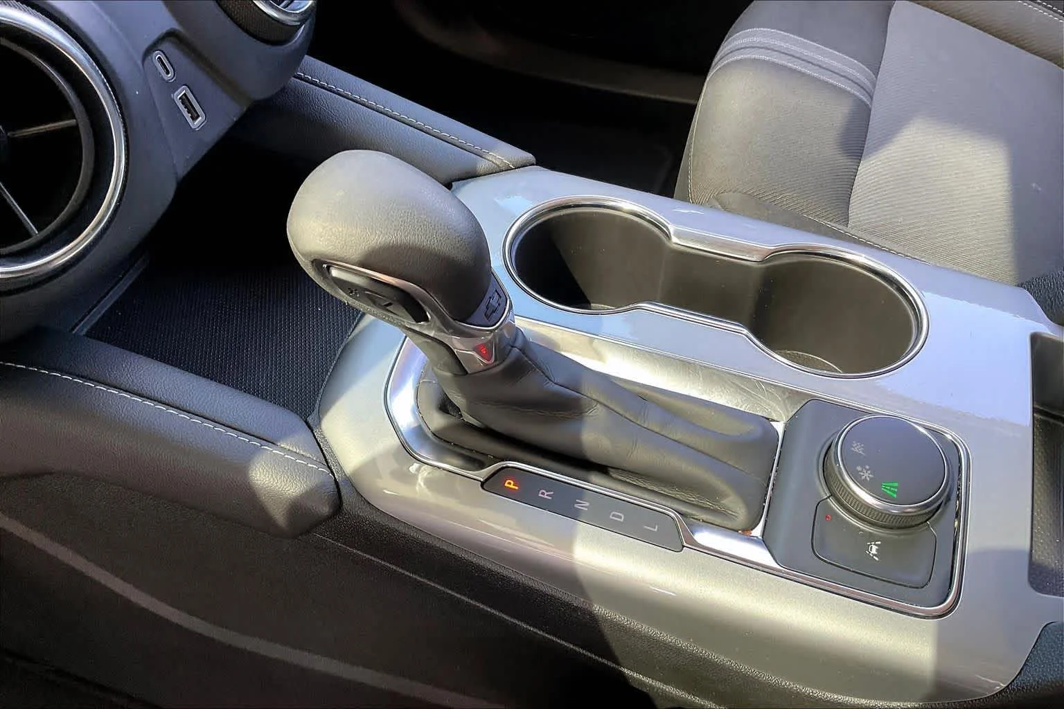 Used 2025 Sterling Gray Metallic Chevrolet LT image 15