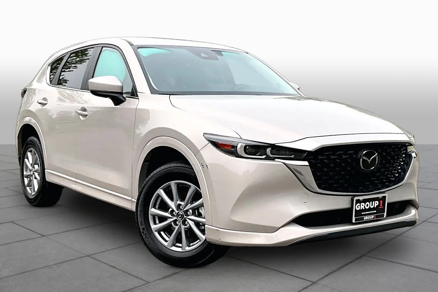 Used 2025 Platinum Quartz Metallic Mazda 2.5 S Select Package image 3