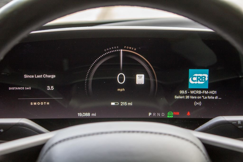 Used 2022 Gray Lucid Grand Touring image 15