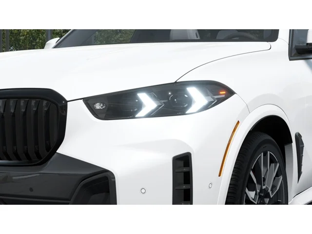 New 2026 Mineral White Metallic BMW xDrive40i image 6