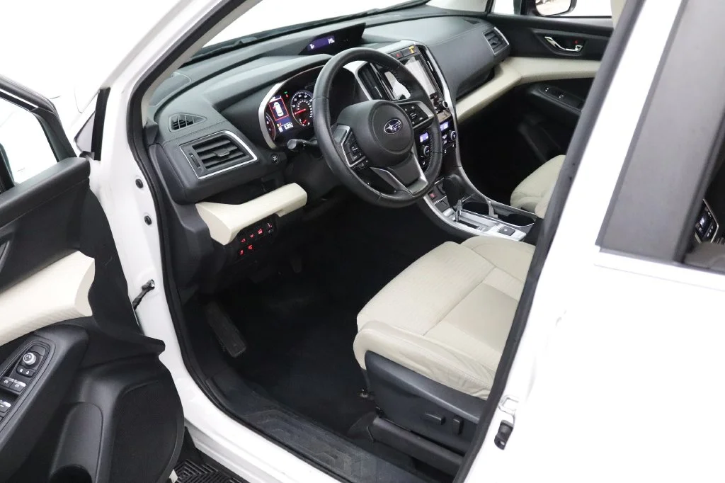 Used 2020 White Subaru Premium image 20