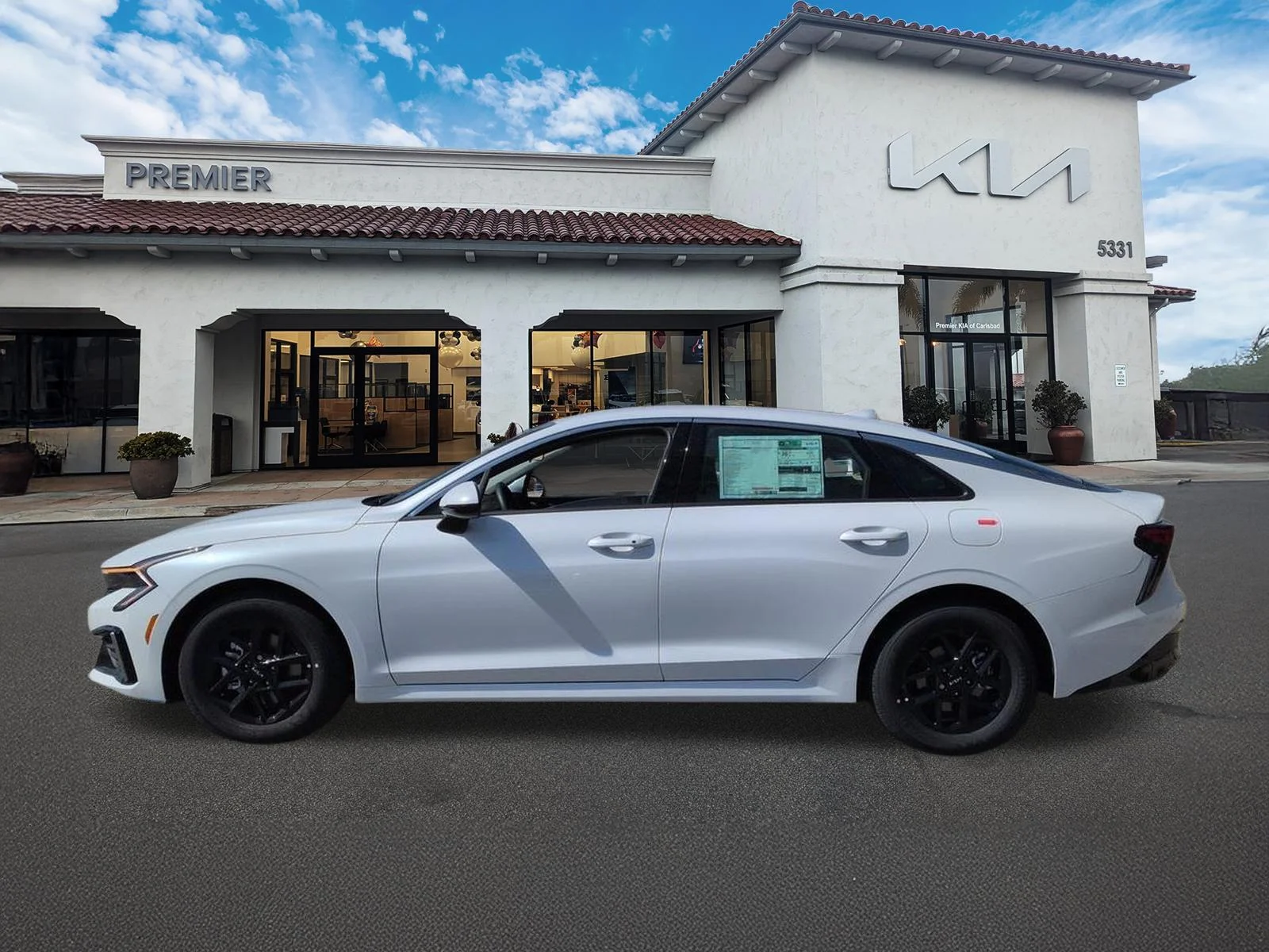 New 2026 Snow White Pearl Kia LXS FWD image 5