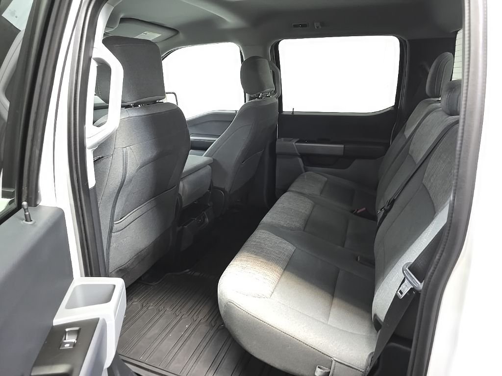 Used 2021  Ford XLT image 32