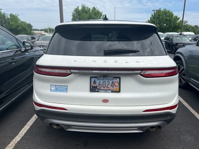 Used 2023 White Metallic Lincoln Standard image 5