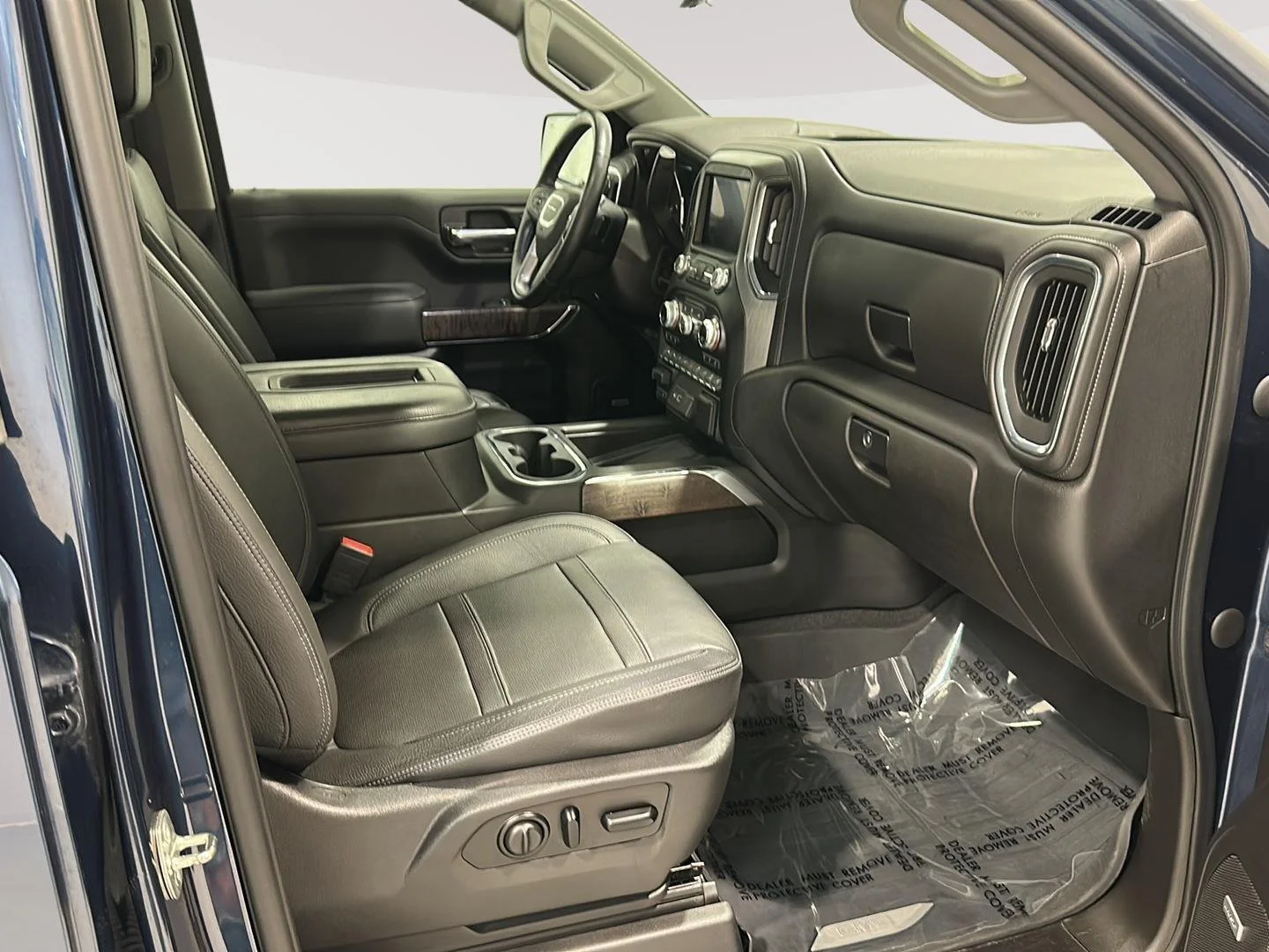 Used 2021 Pacific Blue Metallic GMC Denali image 28