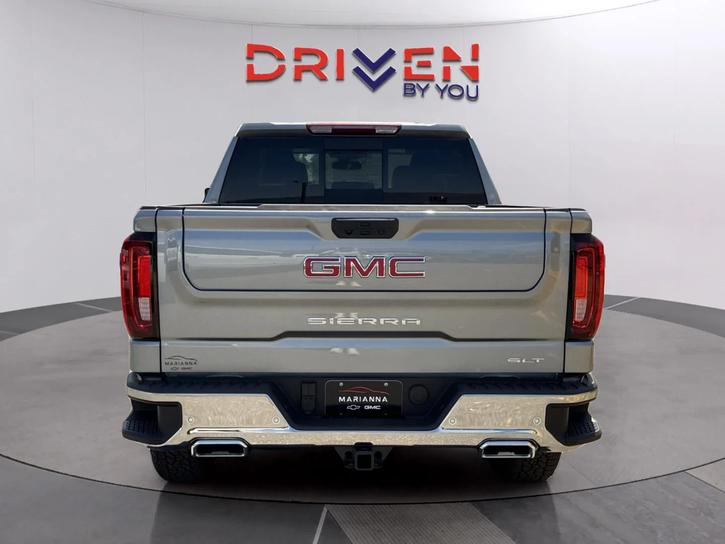 New 2026 Sterling Metallic GMC SLT image 4