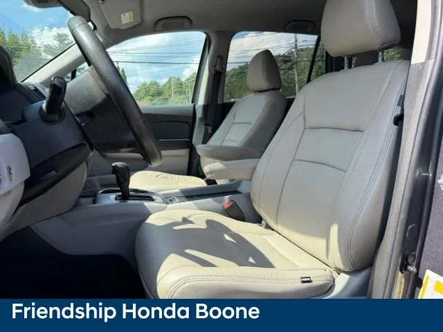 Used 2019 Gray Honda LX image 18