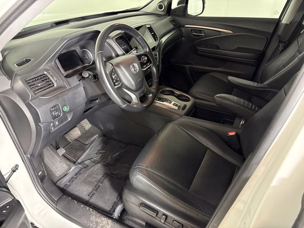 Used 2021 White Honda Special Edition image 30