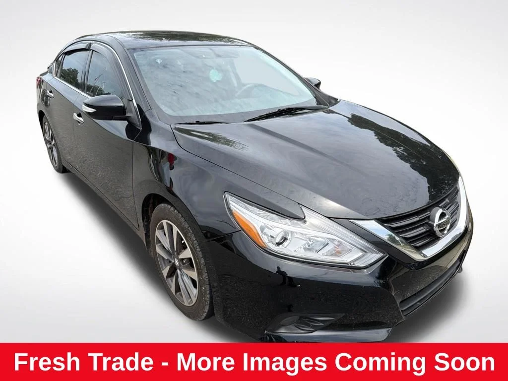 Used 2017 Black Nissan 2.5 SL image 1