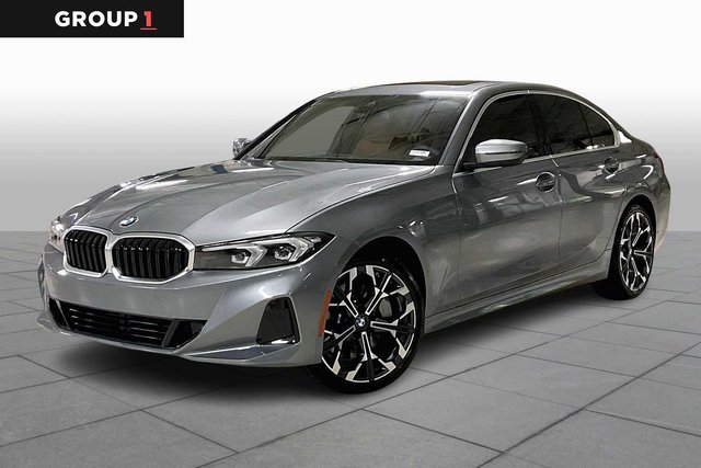 BMW 330i RWD Sedan - In-Stock