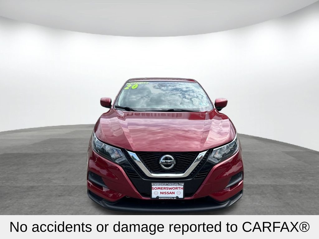 Used 2020 Red Nissan S image 4