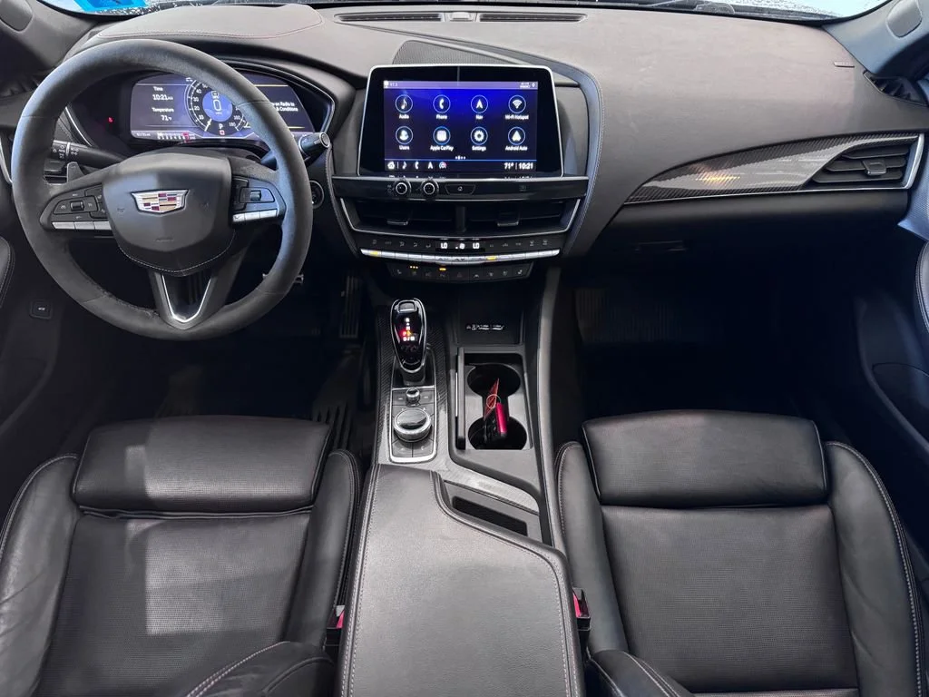 Certified Used 2021 BLACK RAVEN Cadillac V-Series image 11