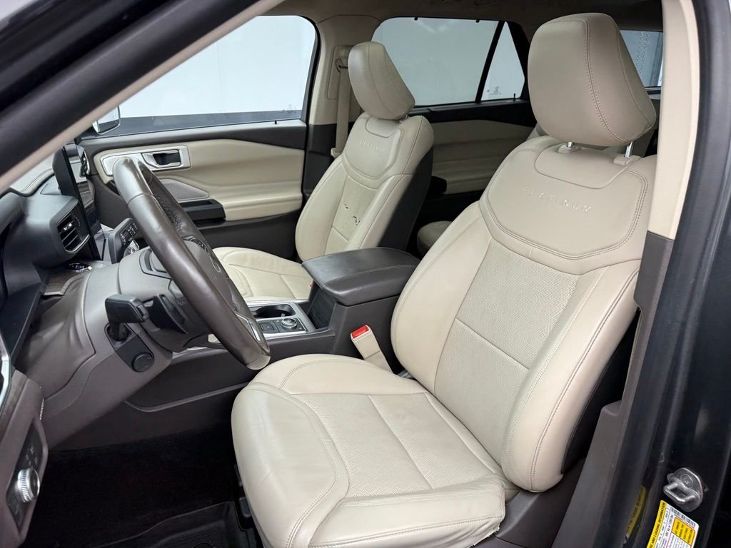 Used 2020 Gray Ford Platinum image 56