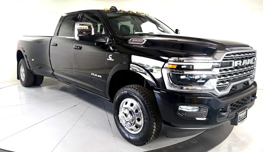 New 2026 Diamond Black Crystal Pearl-Coat Exterior Paint RAM Limited image 1