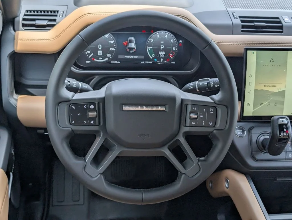 New 2026 Fuji White Land Rover X-Dynamic SE image 27