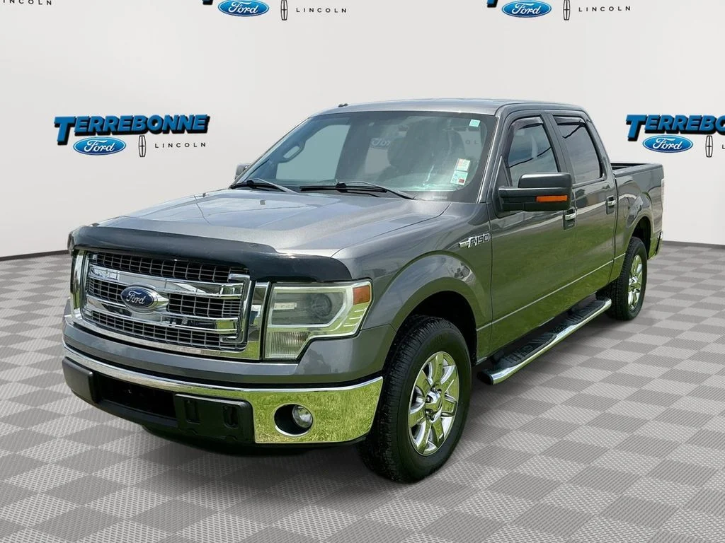2014 Ford F-150 XLT SuperCrew 145-in's photo