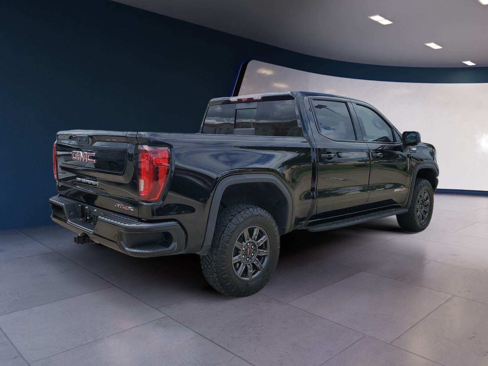 2024 GMC Sierra 1500 AT4X - Photo 5