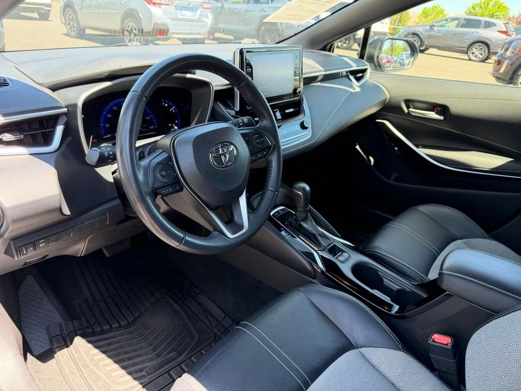 Used 2022 Galactic Aqua Mica Toyota XSE image 15