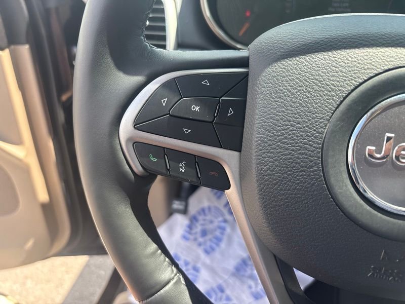 Used 2020 Red Jeep Limited image 34