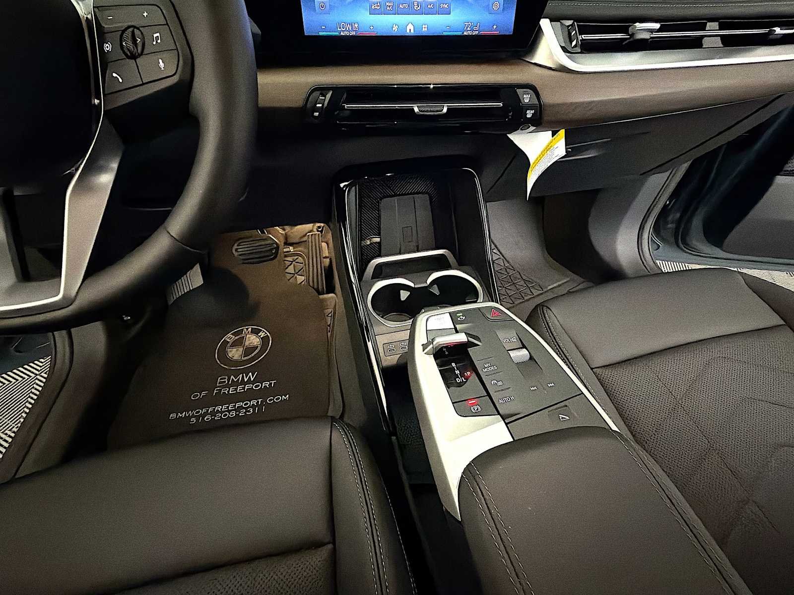 2026 BMW X1 28i - Photo 17