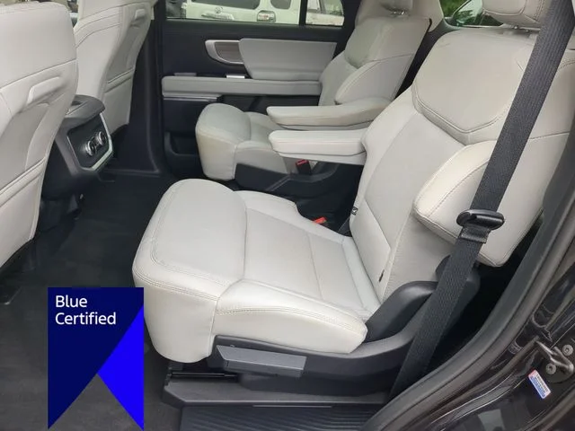 Used 2025 Black Ford Platinum image 31