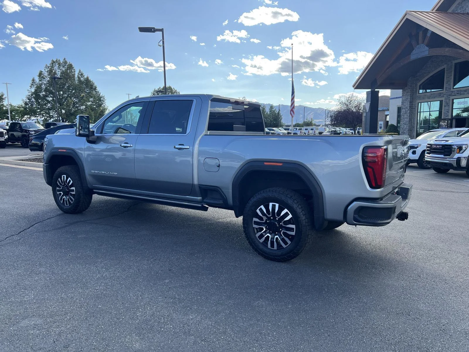 2024 GMC Sierra 3500HD Denali Ultimate - Photo 28