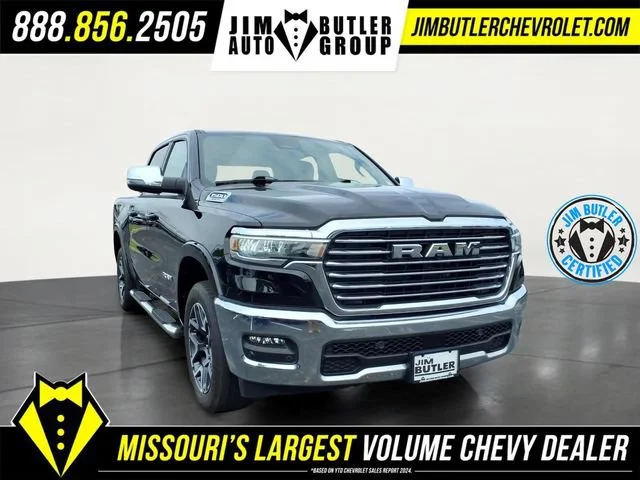Used 2025  Ram Laramie image 25