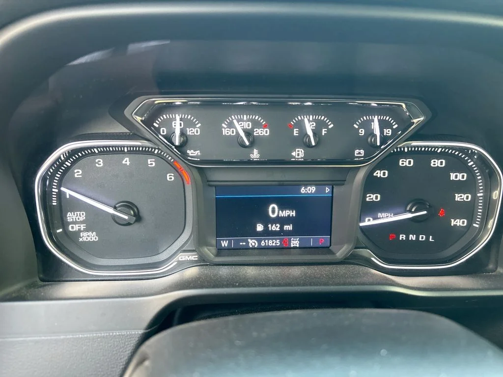 Used 2019 Gray GMC SLE image 15
