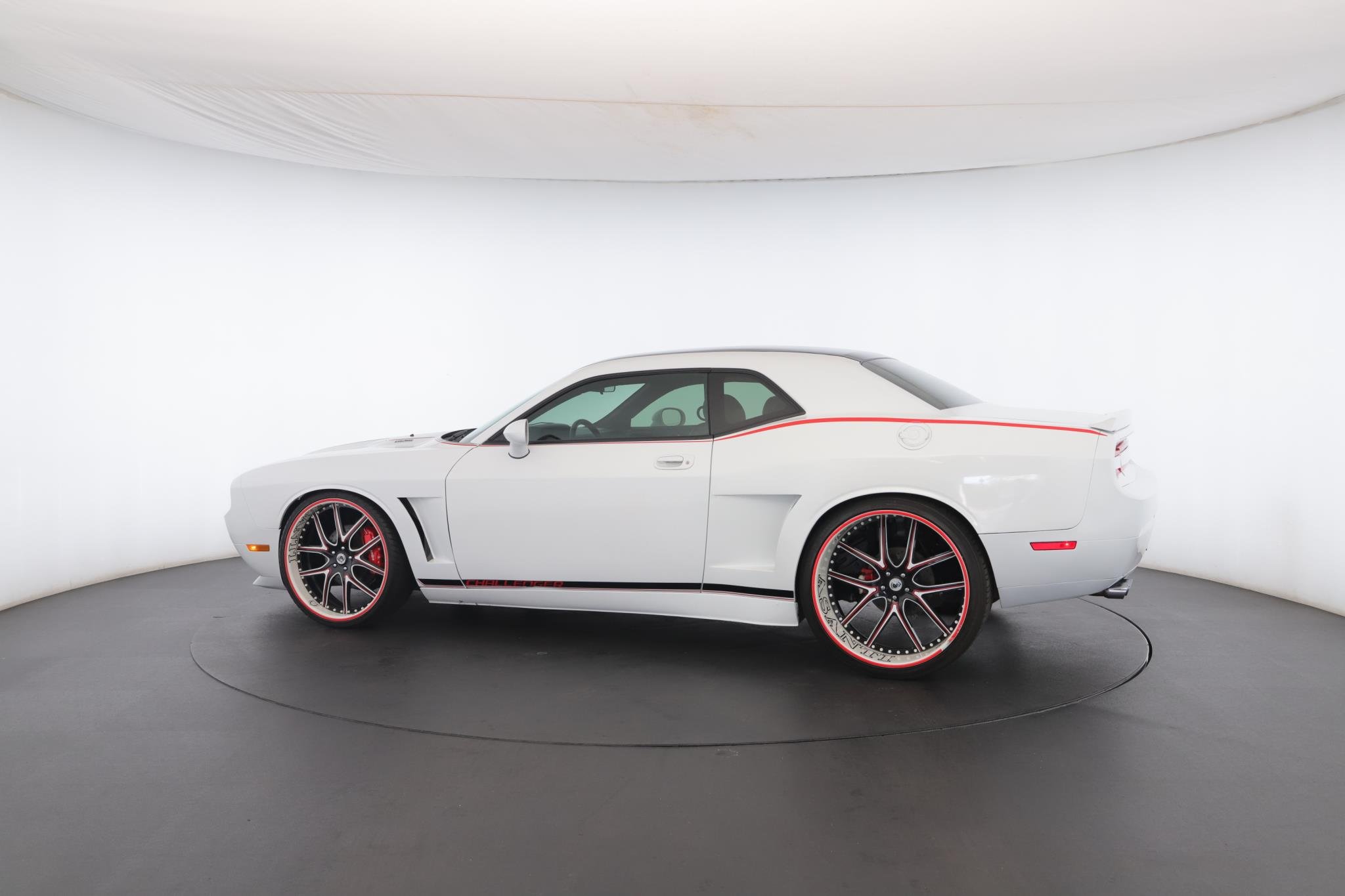 2010 Dodge Challenger R/T - Photo 18