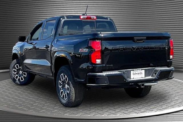New 2026 Black Chevrolet Z71 image 3
