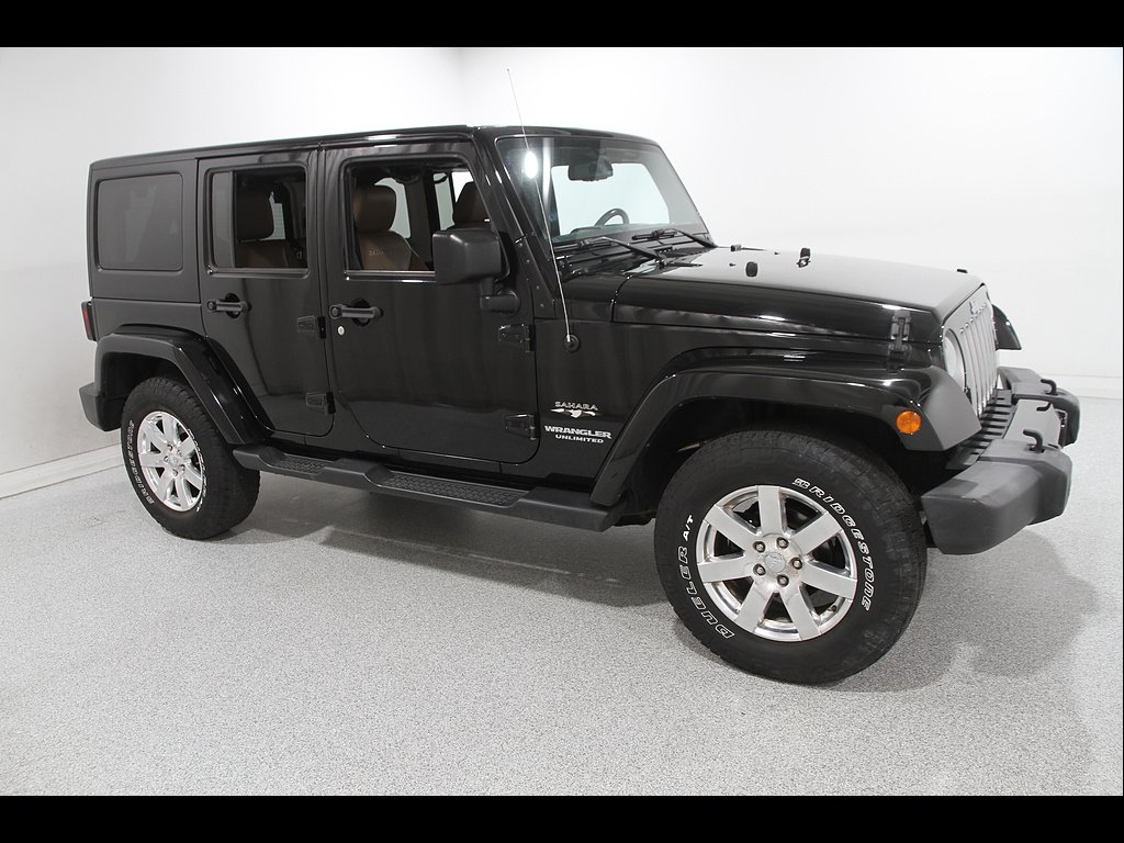 2016 Jeep Wrangler Sahara's photo