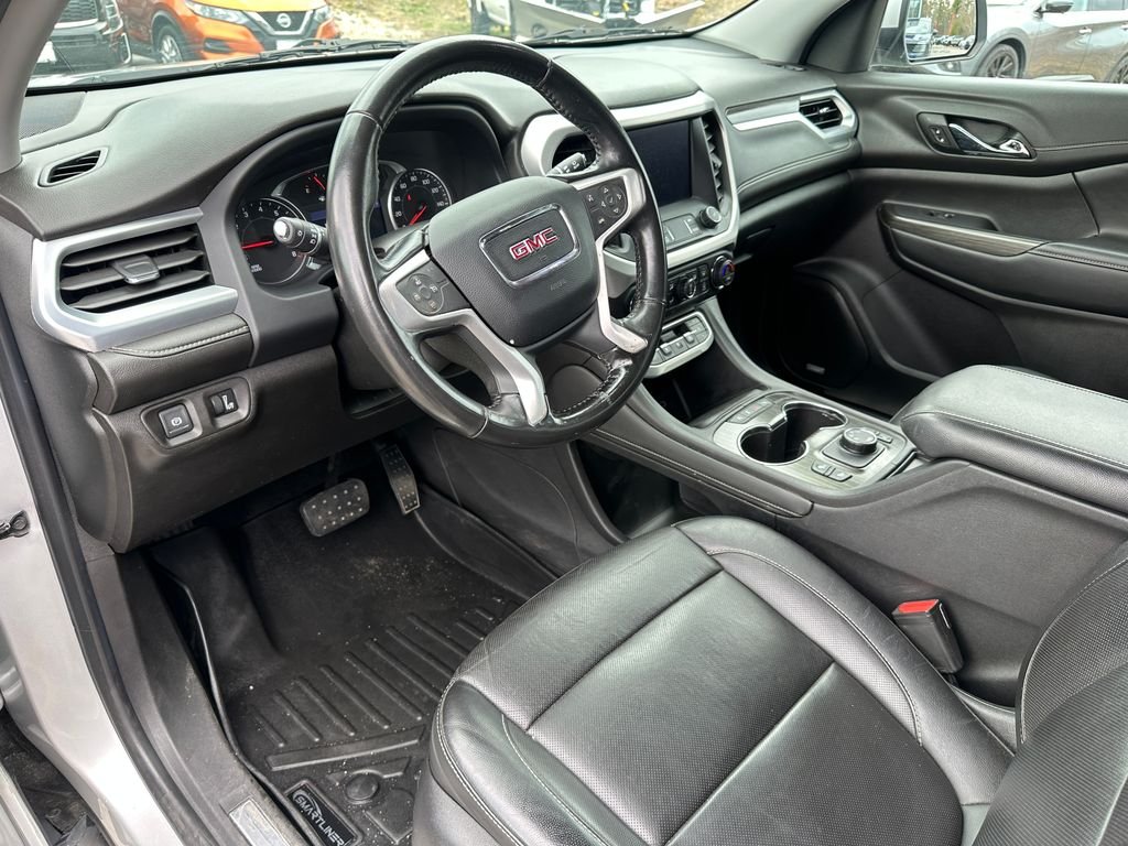 Used 2020 Silver GMC SLT image 15